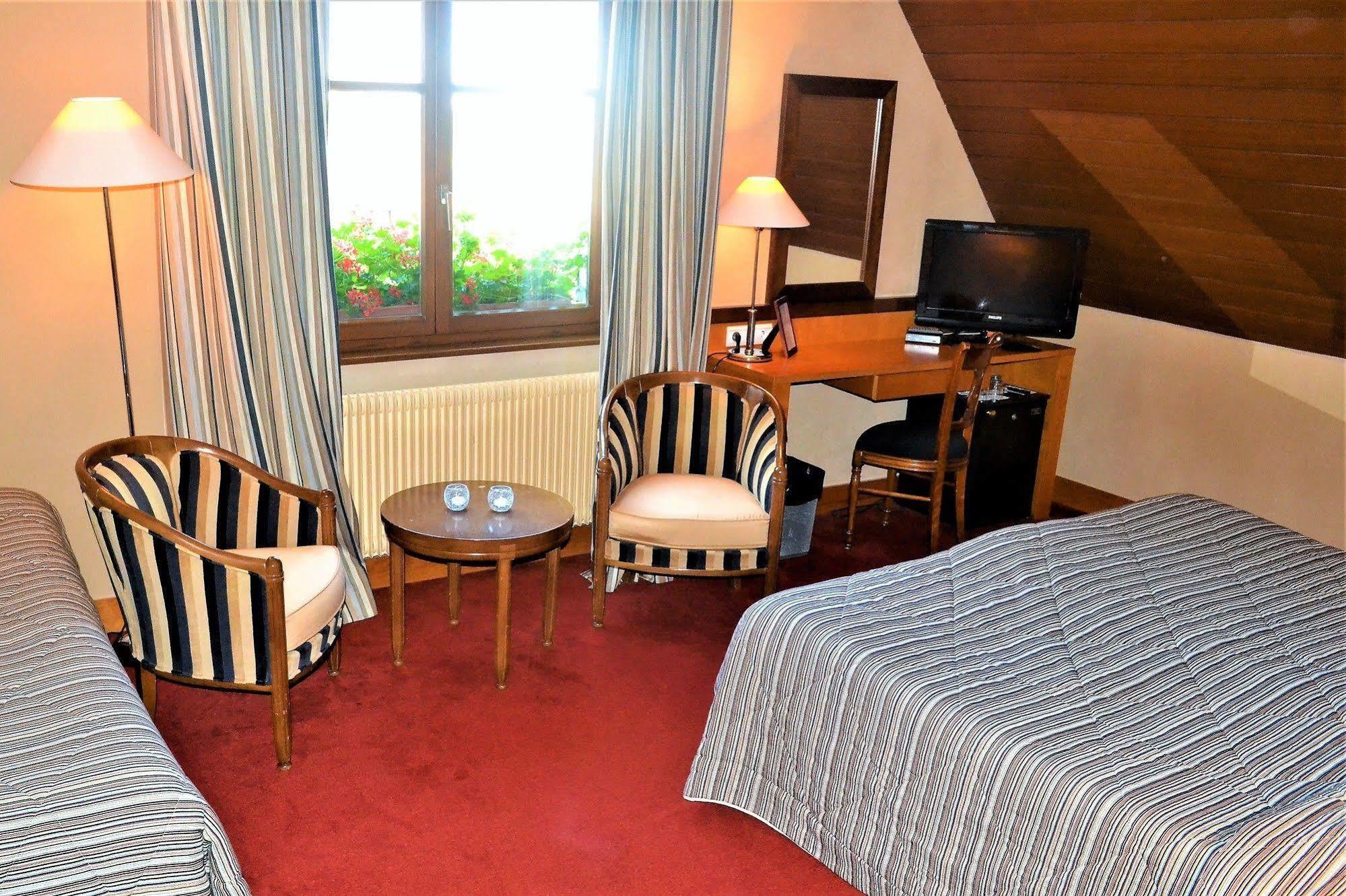 Aux Chants Des Oiseaux Hotel Ottrott Ngoại thất bức ảnh